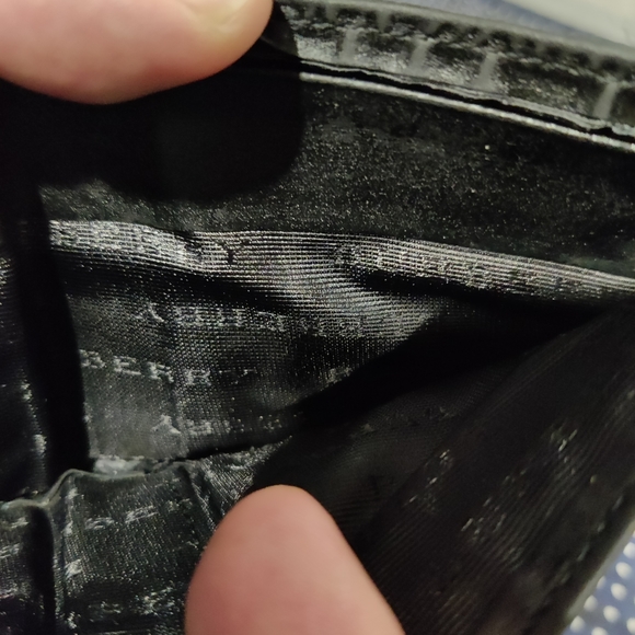 Used Burberry Wallet With all tags and box. - Picture 12 of 15